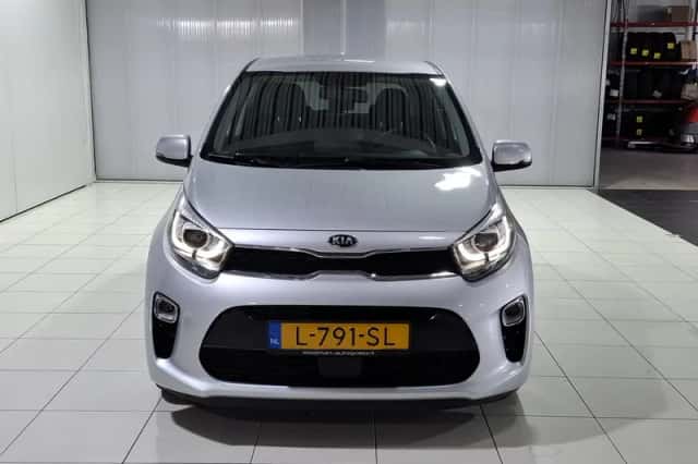 Kia Picanto (2021) thumbnail 4