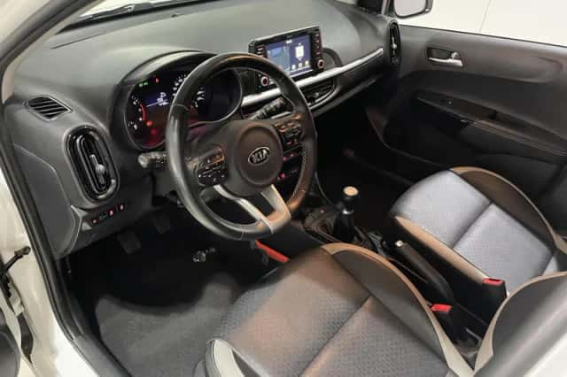 Kia Picanto (2019) thumbnail 4
