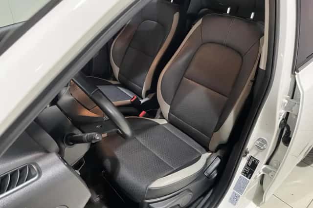 Kia Picanto (2019) thumbnail 6