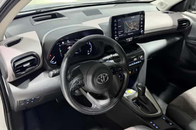 Toyota Yaris Cross (2021) thumbnail 3