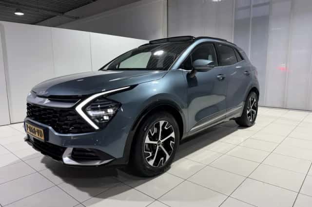 Kia Sportage (2022) thumbnail 3