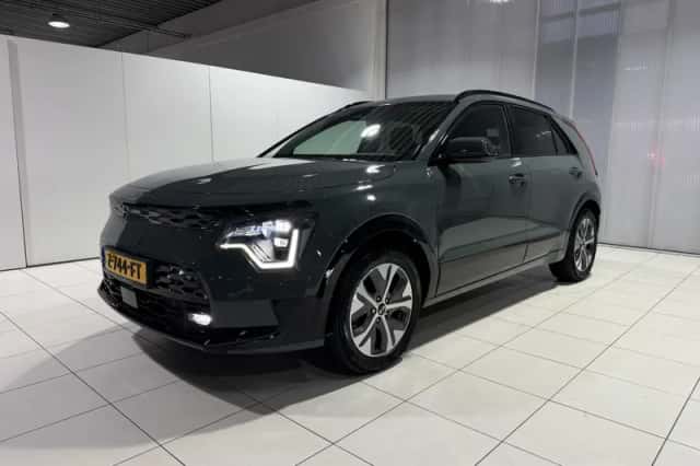 Kia Niro EV (2024) thumbnail 3