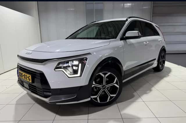Kia Niro (2023) thumbnail 1