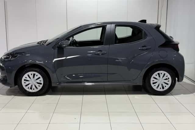 Toyota Yaris (2026) thumbnail 5