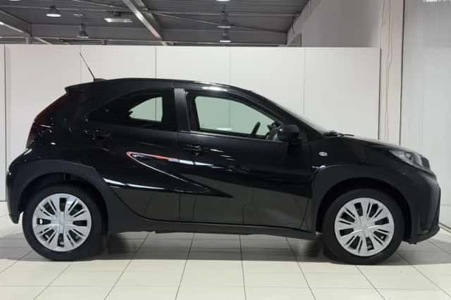 Toyota Aygo (2022) thumbnail 5