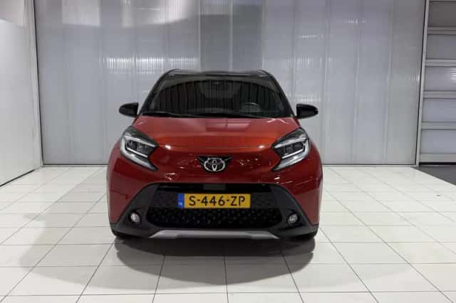 Toyota Aygo (2023) thumbnail 3