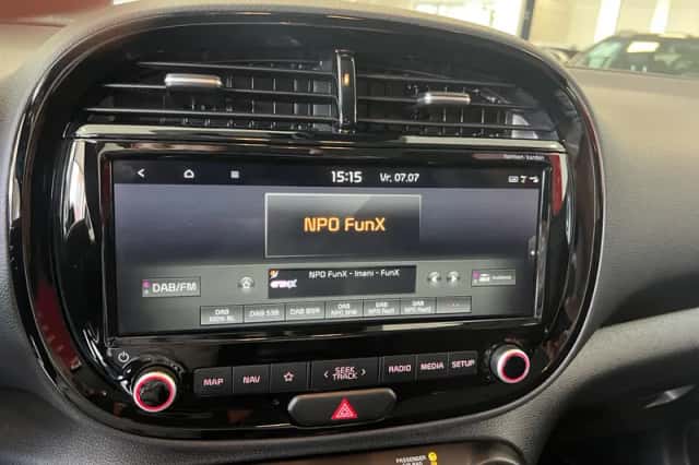 Kia Soul EV (2020) thumbnail 15