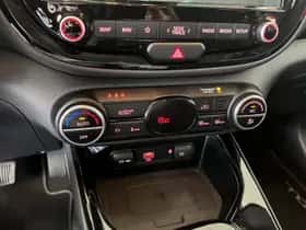 Kia Soul EV (2020) thumbnail 18