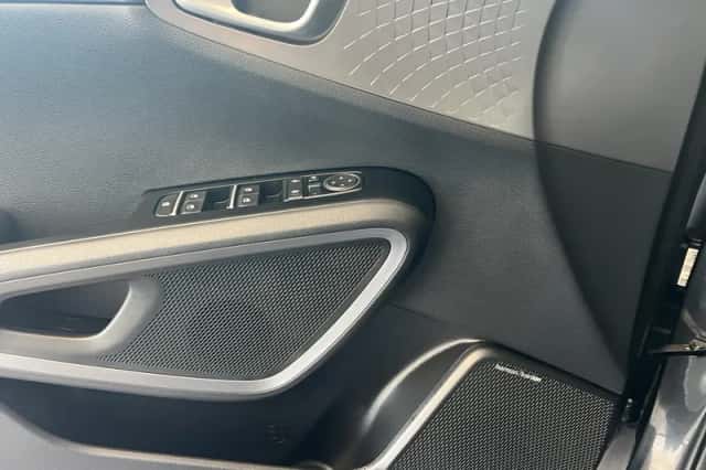 Kia Soul EV (2020) thumbnail 20
