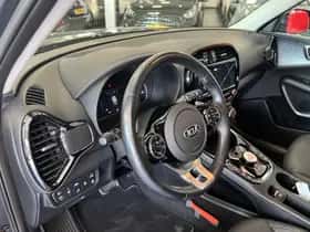 Kia Soul EV (2020) thumbnail 23