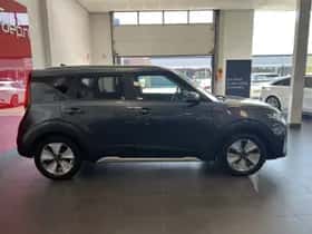 Kia Soul EV (2020) thumbnail 7