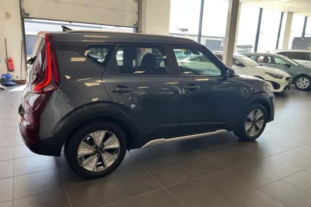 Kia Soul EV (2020) thumbnail 8