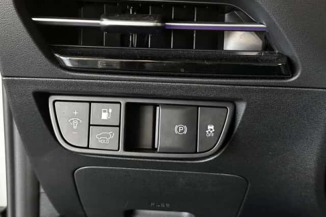 Kia EV6 (2023) thumbnail 29