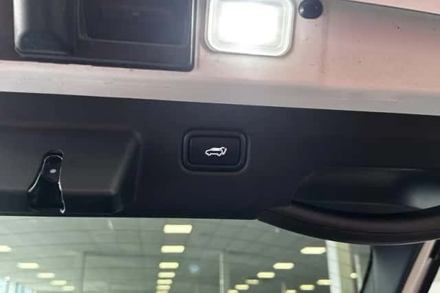 Kia EV6 (2023) thumbnail 34