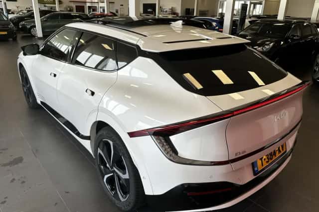 Kia EV6 (2023) thumbnail 37