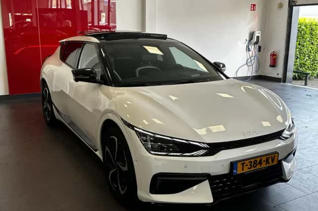 Kia EV6 (2023) thumbnail 40