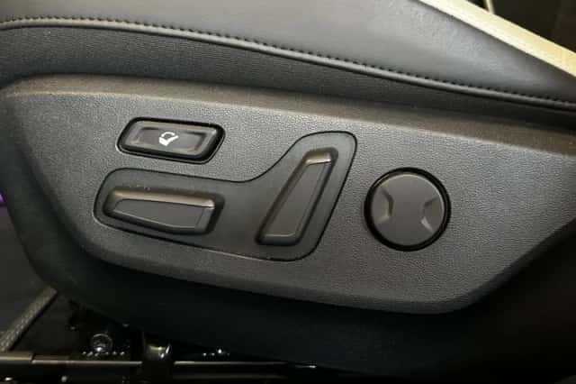 Kia EV6 (2023) thumbnail 8