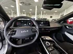 Kia EV6 (2023) thumbnail 9