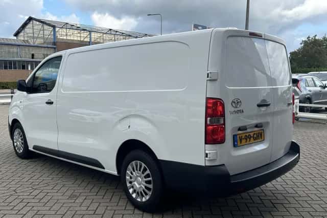 Toyota Proace (2022) thumbnail 17