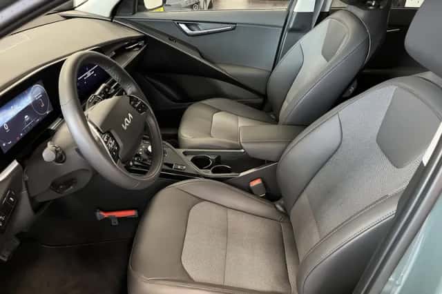 Kia Niro EV (2023) thumbnail 3