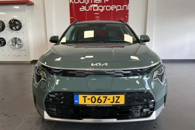 Kia Niro EV (2023) thumbnail 25
