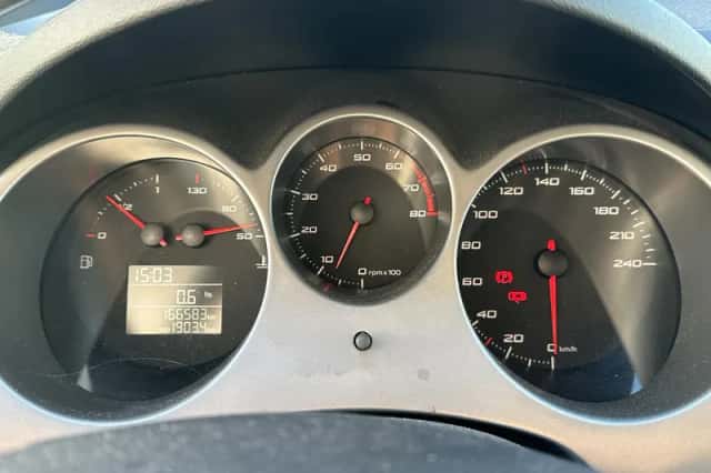 SEAT Altea XL (2012) thumbnail 6