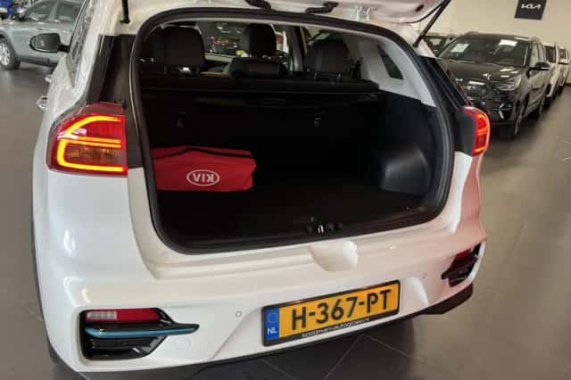 Kia Niro EV (2020) thumbnail 17