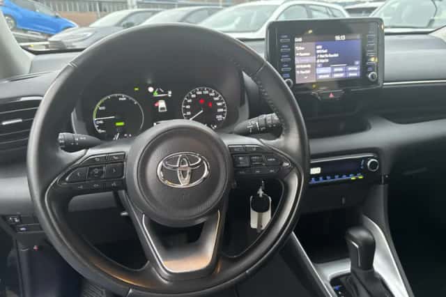 Toyota Yaris (2021) thumbnail 6