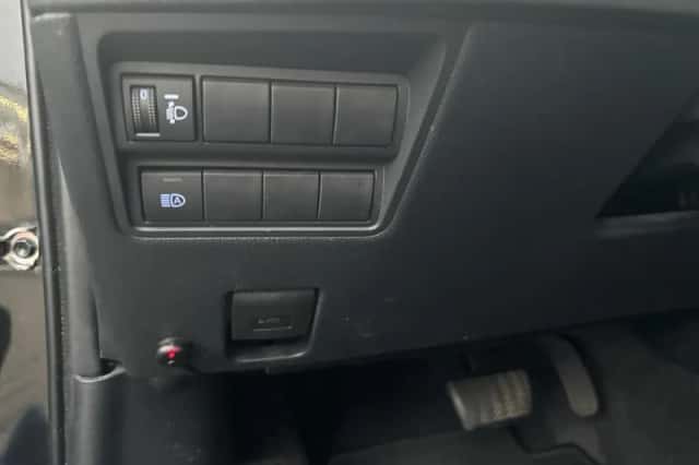 Toyota Yaris (2021) thumbnail 7