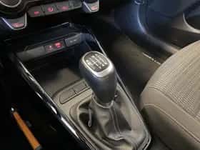 Kia Stonic (2018) thumbnail 12