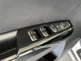 Kia Sportage (2016) thumbnail 3