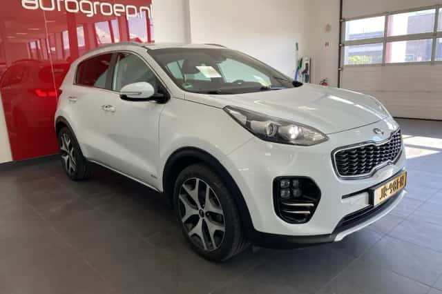Kia Sportage (2016) thumbnail 21