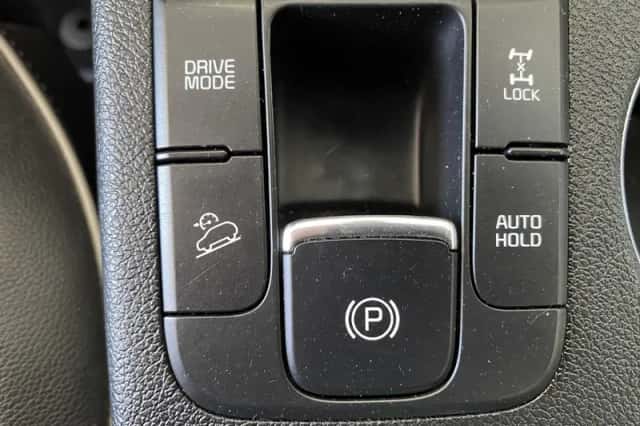 Kia Sportage (2016) thumbnail 22