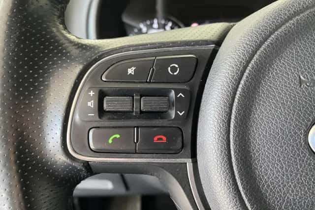 Kia Sportage (2016) thumbnail 7