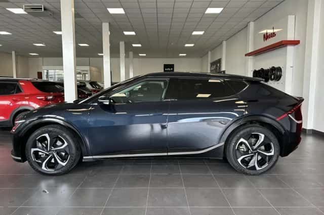 Kia EV6 (2022) thumbnail 16