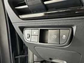 Kia EV6 (2022) thumbnail 5