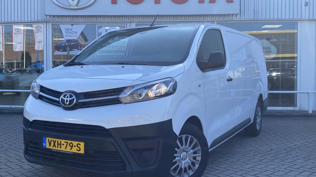 Toyota Proace (2021) — foto 1