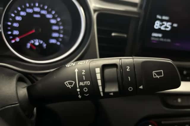 Kia Ceed Sportswagon (2024) thumbnail 11