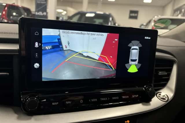 Kia Ceed Sportswagon (2024) thumbnail 12
