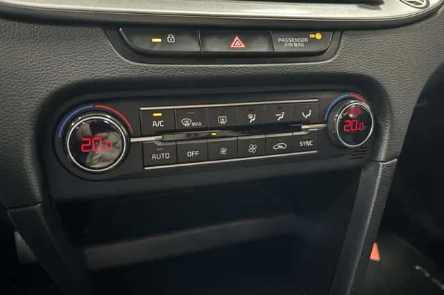 Kia Ceed Sportswagon (2024) thumbnail 16