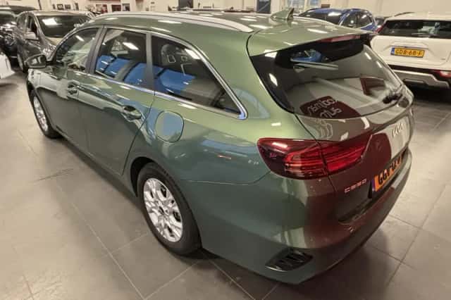 Kia Ceed Sportswagon (2024) thumbnail 23