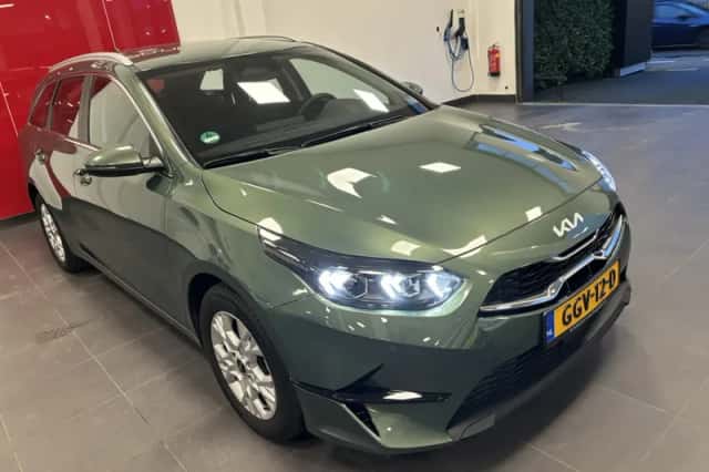 Kia Ceed Sportswagon (2024) thumbnail 24