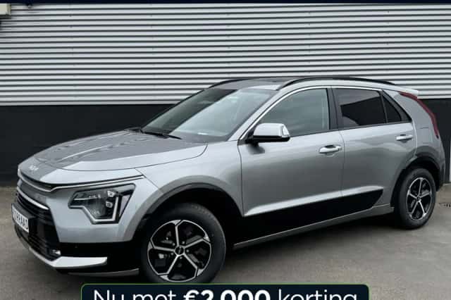 Kia Niro (2025) thumbnail 1