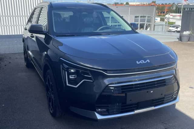 Kia Niro (2025) thumbnail 4