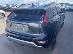Kia Niro (2025) thumbnail 5