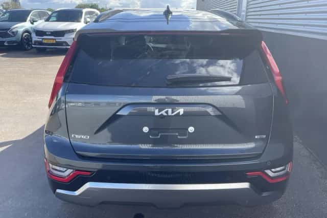 Kia Niro (2025) thumbnail 6