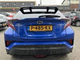 Toyota C-HR (2019) thumbnail 22