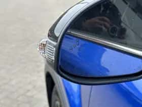 Toyota C-HR (2019) thumbnail 34