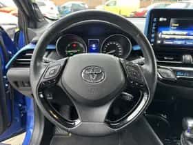 Toyota C-HR (2019) thumbnail 7