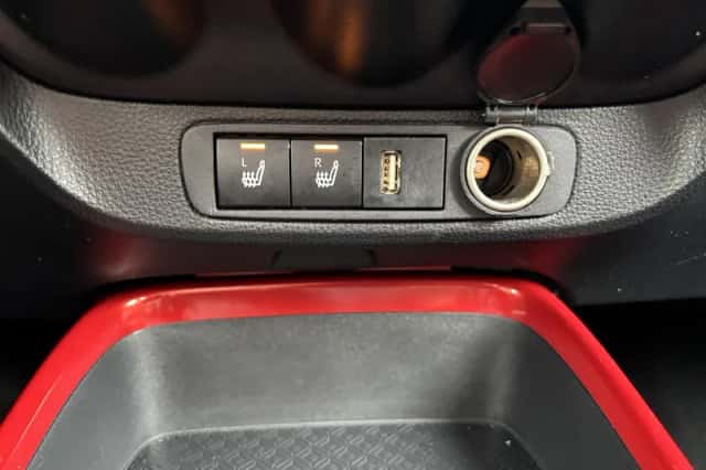 Toyota Aygo (2023) thumbnail 17